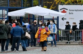 هونغ كونغ تشدد قيود الحد من الفيروس 