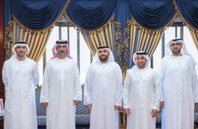 عمار النعيمي يطلع على برامج وخطط ومشاريع وزارة الطاقة والبنية التحتية