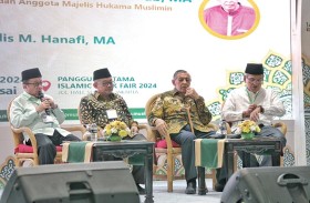 حكماء المسلمين يستعرض دور المؤسسات الدينية في دعم السلام بندوة في معرض إندونيسيا للكتاب