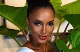 إصابة ملكة جمال جامايكا إثر سقوطها على وجهها