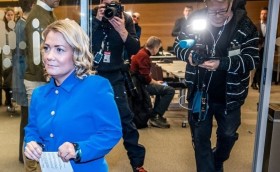وزيرة التعليم في النرويج تستقيل بعد تزويرها أطروحة الجامعة