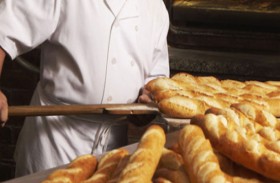 وفاة خبّاز خلال استراحة الشاي بصورة مؤثّرة