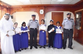 شرطة أبو ظبي تكرم 6 أطفال  متميزين في يوم الطفل الإماراتي