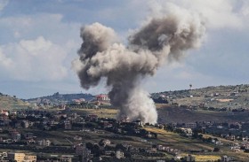 حرب بلا حدود: القصف في لبنان..والبكاء في السنغال