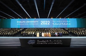 سيف بن زايد يشهد حفل تخريج جامعة خليفة 