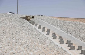 بلدية مدينة أبوظبي تنجز أعمال الصيانة لطرق في البر الرئيسي بتكلفة  تتجاوز 9 ملايين درهم  