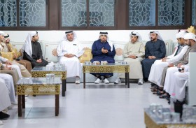 جلسة شبابية بتنظيم مجلس أولياء أمور الطلبة بدبا الحصن  ومركز شرطة دبا الحصن الشامل 