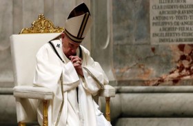 البابا يحتفل بعيد الفصح وحيدا دون مصلين 