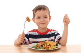 كيف تساعدين طفلك على النمو الصحي؟