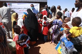 الهلال الأحمر يقدم مساعدات جديدة للمتأثرين من الفيضانات في 3 ولايات سودانية