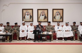 شرطة أبوظبي تنظم جلسة حوارية لتعزيز الوعي الأمني والمجتمعي بالعين