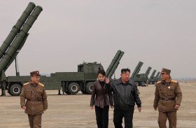 كوريا الشمالية تجري تجارب باستخدام قاذفات صواريخ عيار 600 ملم 