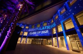 نيويورك أبوظبي تحتفي افتراضيا بتخريج دفعة جديدة من طلابها