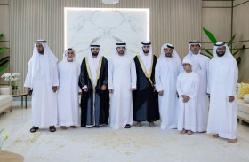 حمدان بن محمد يحضر أفراح المنصوري والمهيري