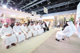 الشؤون الإسلامية والأوقاف والزكاة تنظم محاضرة «الأسرة في فكر الشيخ زايد» بمعرض بكين الدولي للكتاب
