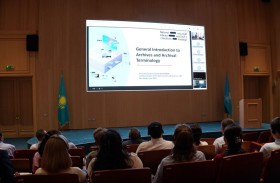 الأرشيف والمكتبة الوطنية يختتم برنامجًا تدريبيًا مع الأرشيف الرئاسي الكازاخستاني في إدارة الوثائق والأرشيف