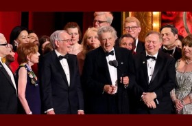 ليوبولدشتات تفوز بجائزة توني لأفضل مسرحية 