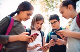 إدمان الأطفال الرقمي.. دعوى قضائية تلاحق «ميتا» و«يوتيوب»