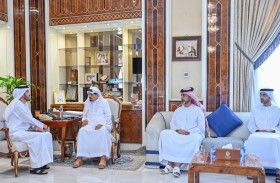 حاكم عجمان وولي عهده يطلعان على إنجازات وخطط مجلس تنافسية الكوادر الإماراتية
