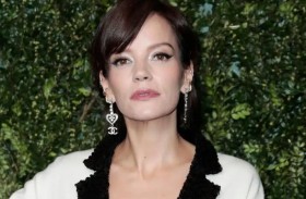 ليلي ألين تتعرض لحادثة مؤسفة 