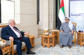 منصور بن زايد يستقبل وزير الأوقاف السوري