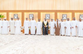 طحنون بن محمد وذياب بن محمد بن زايد يحضران أفراح الشامسي في العين