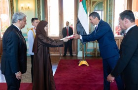 سفيرة الدولة تقدم أوراق اعتمادها إلى رئيس الباراغواي