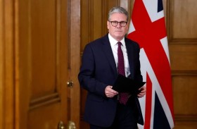 ستارمر وترامب يتعهدان الحفاظ على قاعدة عسكرية في المحيط الهندي