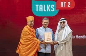 نهيان بن مبارك يشهد احتفال معبد BAPS الهندوسي بالذكرى الثانية لتأسيسه