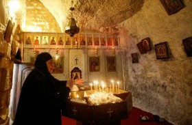 «فجّ» بلدة معلولا ينفض عنه غبار سنوات الحرب السورية