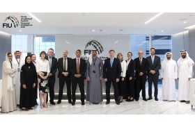 وحدة المعلومات المالية تستضيف وفداً من الوكالة الوطنية لمكافحة الجريمة في المملكة المتحدة