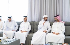 ولي عهد عجمان يقدم واجب العزاء في وفاة فاطمة سرور الكتبي