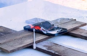 قبل الاشتعال.. حل لغز انفجار بطاريات الموبايل