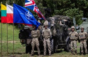 كيف يواجه حلف شمال الأطلسي فجوة الإنفاق الدفاعي؟
