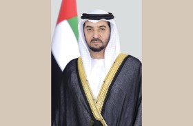 حمدان بن زايد يهنئ رئيس الدولة ونائبيه والحكام بحلول شهر رمضان