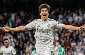 غارسيا يتألق بـ «هاتريك» ويقود ريال لاكتساح بيتيس