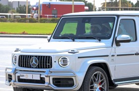 محمد بن راشد يشهد جانباً من طواف الإمارات للدراجات الهوائية 