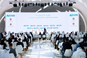 القرقاوي: المنظومة الجديدة للعمل الحكومي توجه إستراتيجي لتحقيق رؤية القيادة ببناء أفضل حكومة ودولة في العالم
