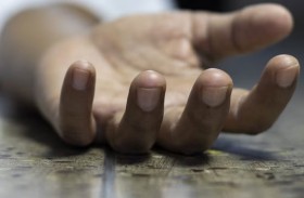 تدحرج من سريره فسقط من النافذة!