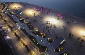 بلدية منطقة الظفرة تواصل تطوير وتحسين شاطئ مدينة المرفأ 
