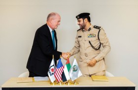 تعاون بين «الشارقة للدفاع المدني» والجمعية الوطنية للحماية من الحرائق