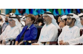 خالد بن محمد بن زايد يشهد فعاليات القمة العالمية للحكومات 2023