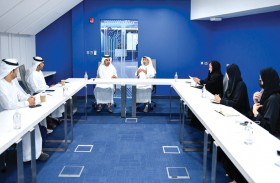 جامعة الإمارات تعقد اجتماعاً مع جمعية الإمارات للإدارة العامة لتعزيز التعاون وبناء شراكة استراتيجية