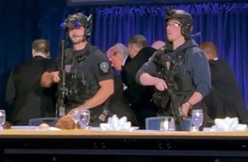 إجراءات أمن ترامب تخضع للتدقيق مجددا بعد إطلاق نار خلال مأدبة عشاء 