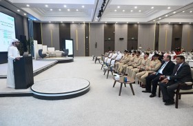 شرطة دبي تبحث التحديات القانونية للتزييف العميق