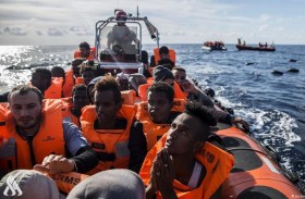  البحرية المغربية تنقذ عشرات المهاجرين 
