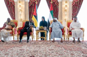 محمد بن راشد: الإمارات حرصة على تعزيز علاقاتها التجارية والاقتصادية مع موزمبيق ودول أفريقيا  