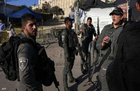 مقتل فلسطيني اقتحم حاجزا عسكريا إسرائيليا بسيارته