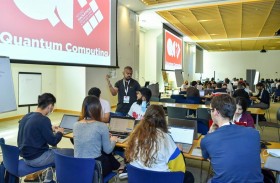 نيويورك أبوظبي : 200 طالب من 24 دولة يشاركون في الهاكاثون الدولية لإفادة المجتمع