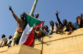 السودان على أعتاب انتقال جديد من الحكم العسكري إلى الديمقراطية